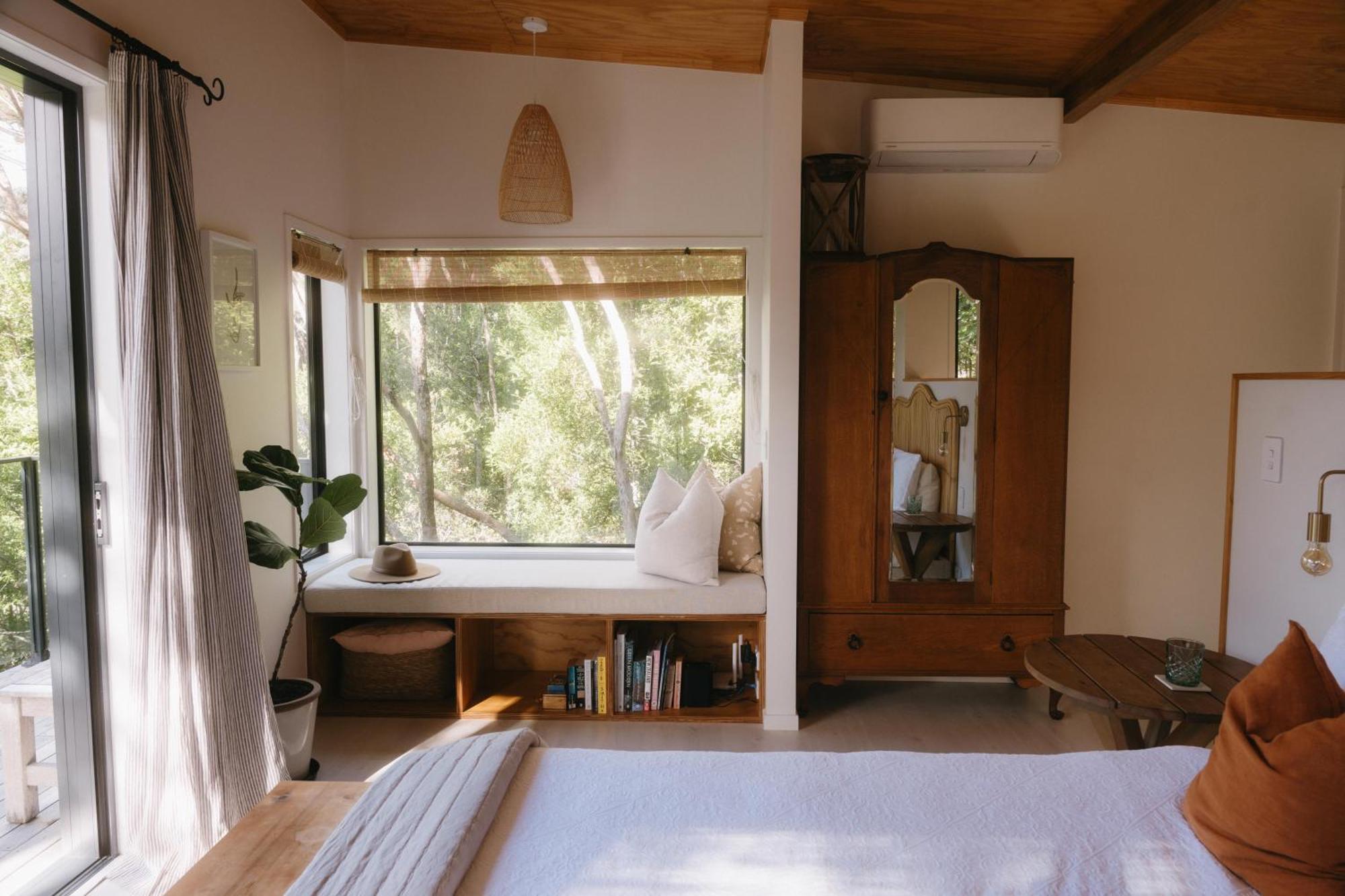 Treetop Tranquility At Rekindle Tree Houses Opua Exterior photo
